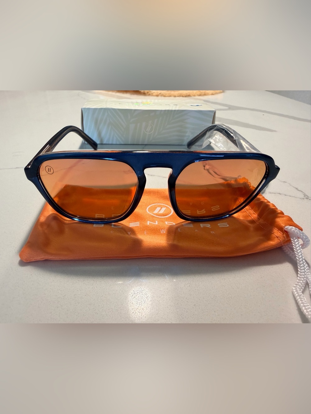 Blenders Eyewear Meister Polarized Sunglasses in the "Sugar Mac" NWT